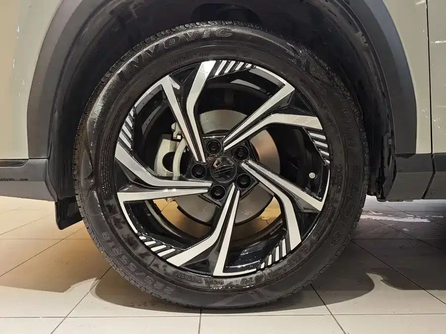Geely Atlas Boyue 2023 Boyue COOL 1.5TD Smart 2024 — миниатюра 2