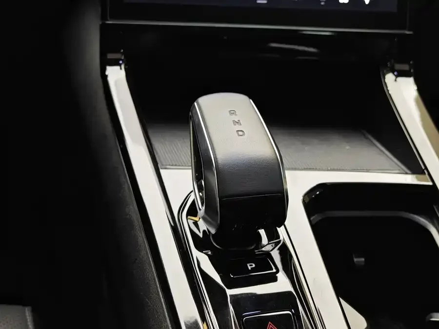 Geely Atlas Boyue 2023 Boyue COOL 1.5TD Smart 2024 — миниатюра 5