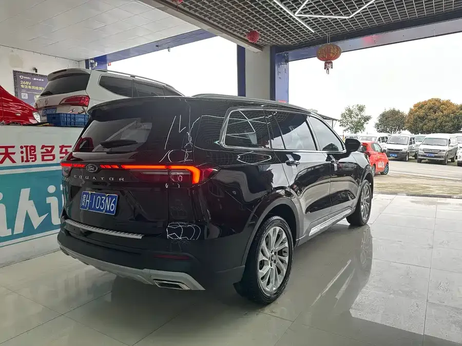 Ford Lingyu 2023 EcoBoost 225 Platinum Edition 7-seater (2/2/3) 2023 — миниатюра 2