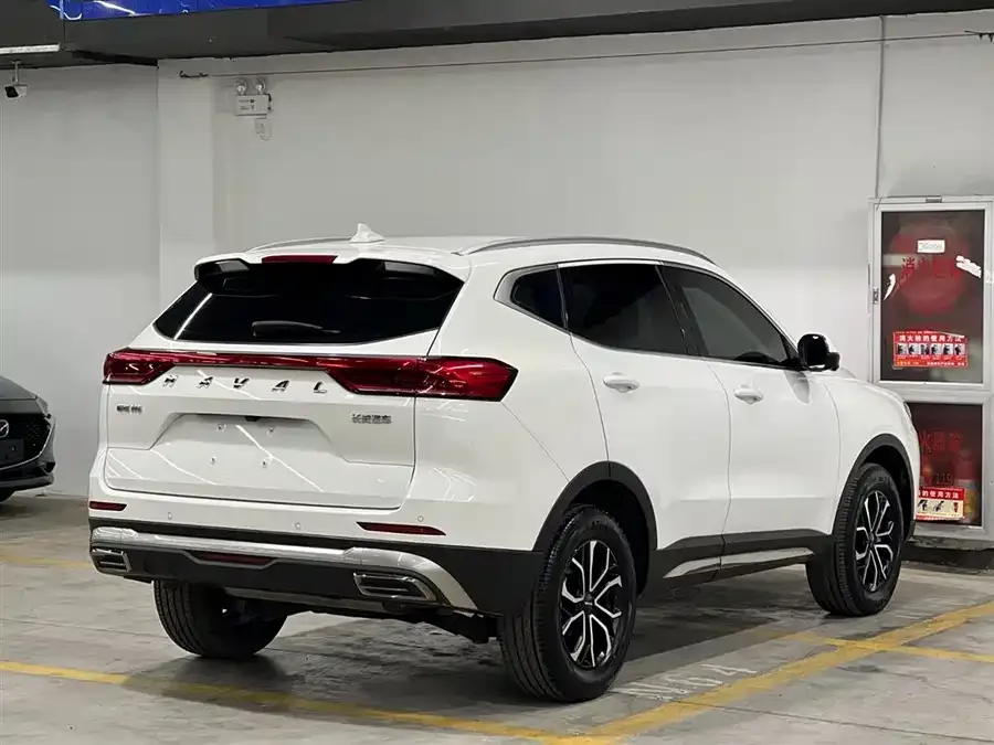 Haval H6 Haval H6 2023 National Fashion Edition 1.5T Automatic Urban Edition 2023 — миниатюра 2