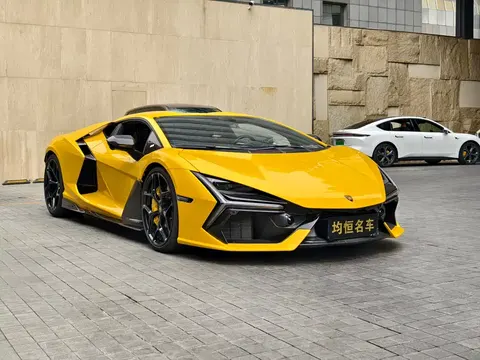 Lamborghini Revuelto 2025 купить в Москве