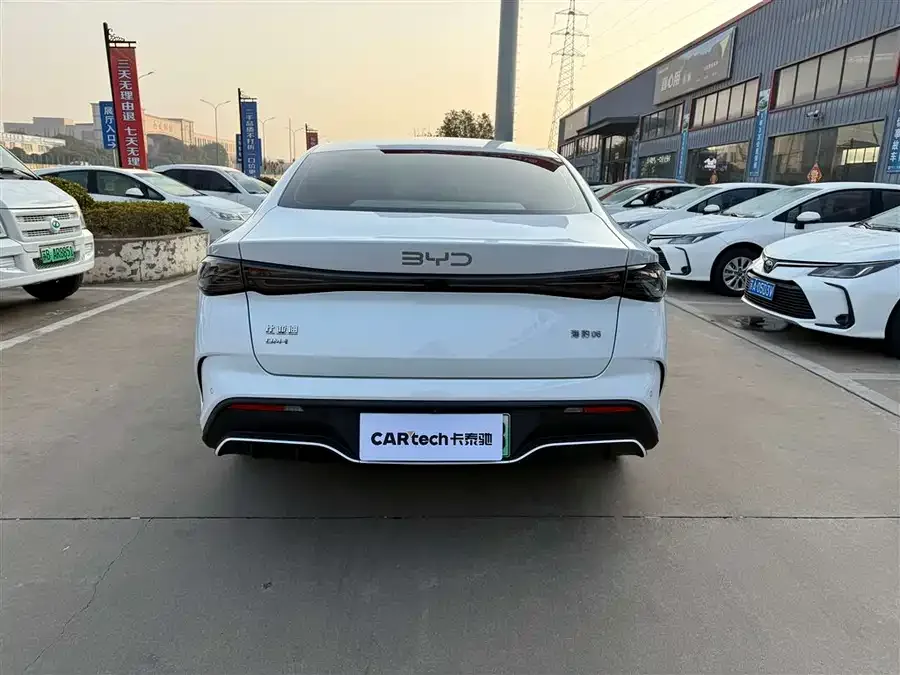 BYD Seal 06 Seal 06 2024 DM-i 80KM Premium 2025 — миниатюра 2