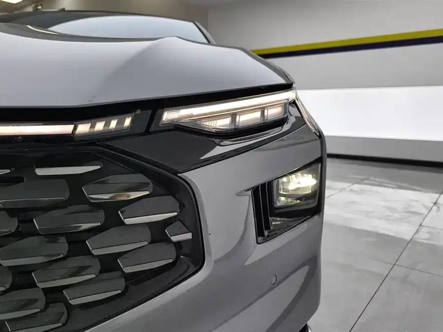 Ford Mondeo Mondeo 2022 EcoBoost 245 Extreme Edition 2023 — миниатюра 2