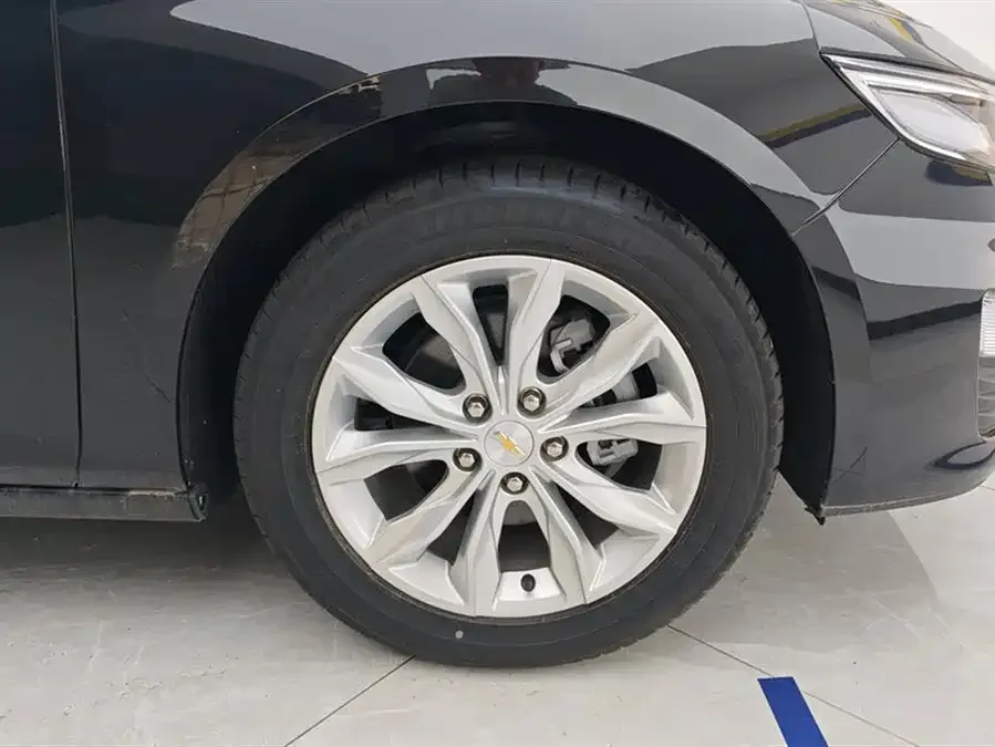 Chevrolet Malibu XL Malibu XL 2023 1.5T sharp version 2026 — миниатюра 2