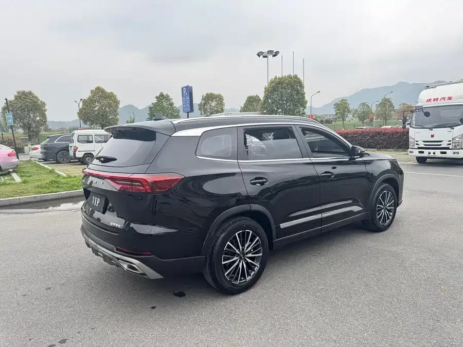 Chery Tiggo 8 PRO Tiggo 8 PRO 2024 Champion Edition 390T 2WD Peak Edition 5 Seaters 2023 — миниатюра 2