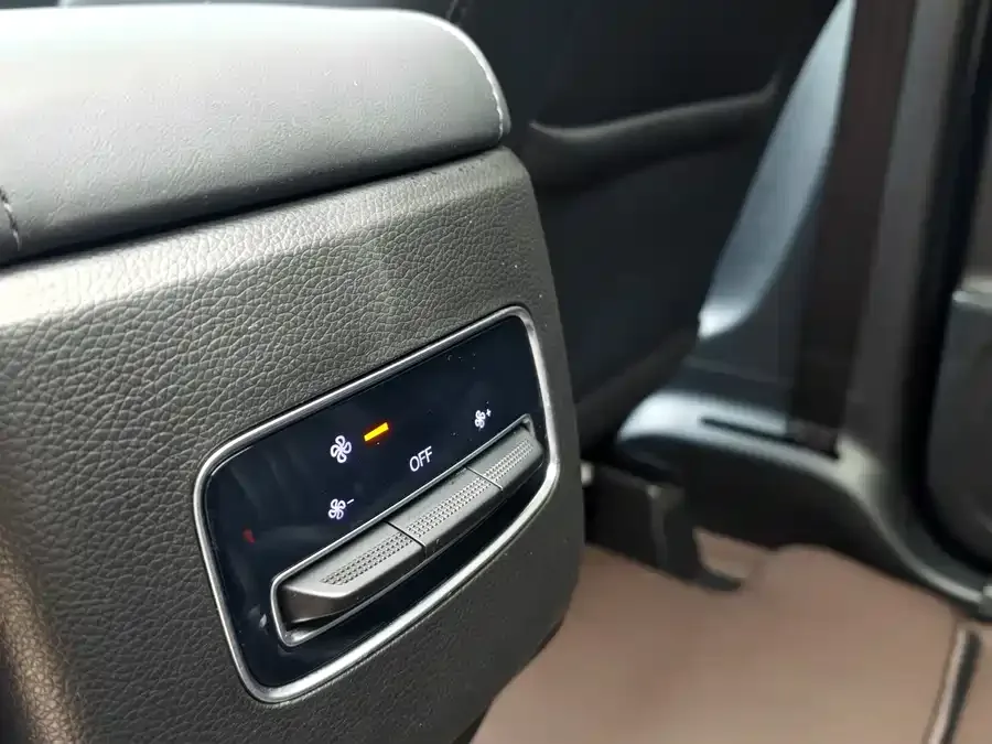 GAC Trumpchi M6 Trumpchi M6 2024 MAX 270T WDCT Premium Edition 2025 — миниатюра 5