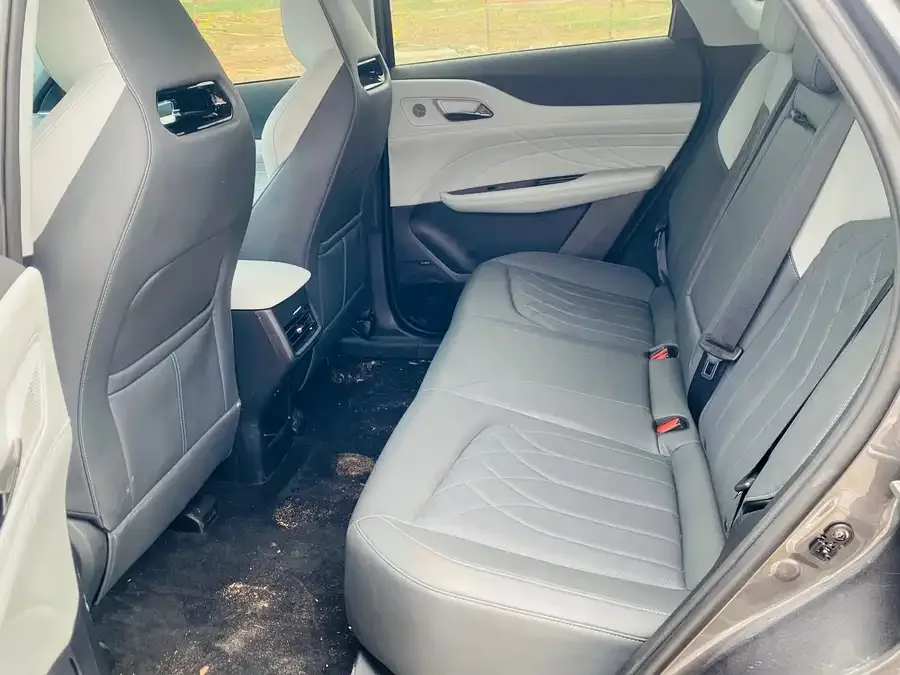 Changan UNI-Z PHEV Changan UNI-Z New Energy 2024 Blue Whale iDD 125km Excellence Edition 2025 — миниатюра 2