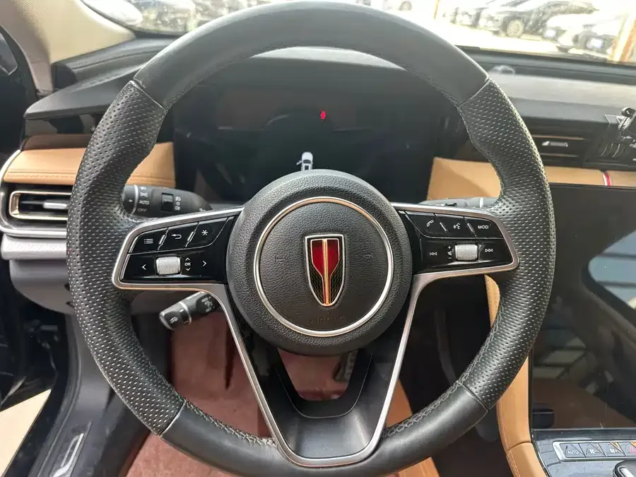 Hongqi H5 Hongqi H5 2023 2.0T Automatic Intelligent Connection Flagship Edition 2022 — миниатюра 2