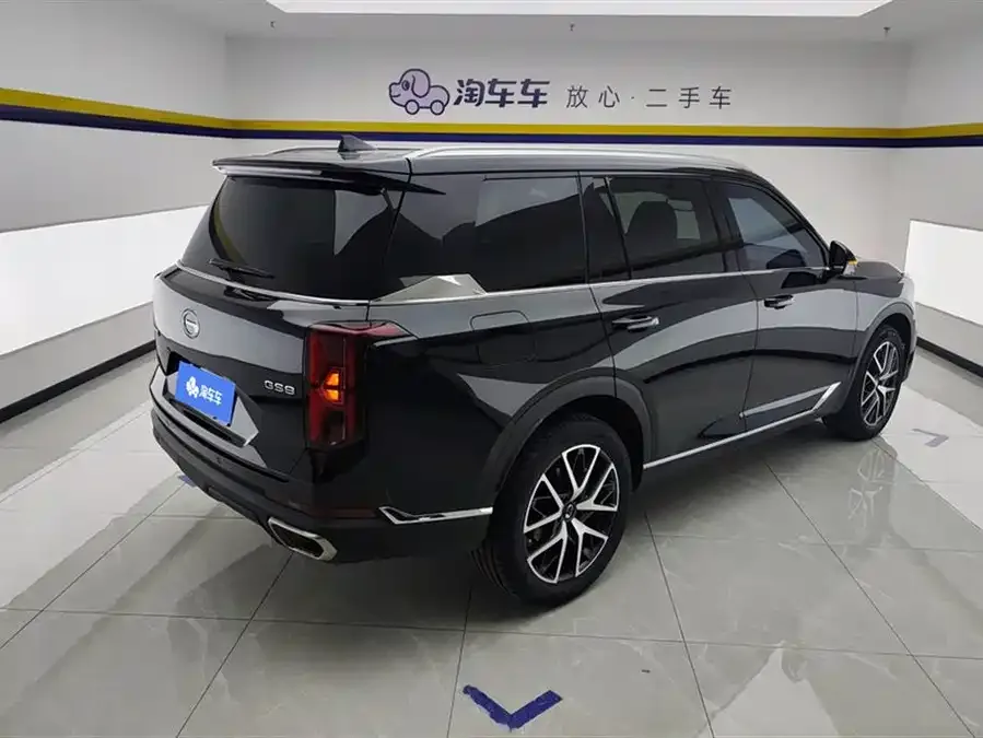 GAC Trumpchi GS8 Trumpchi GS8 2022 Pilot Series 2.0TGDI 2WD Luxury Smart Edition (7 Seaters) 2022 — миниатюра 3
