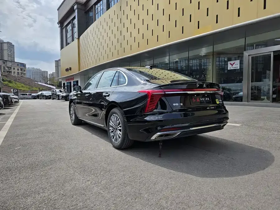 Hongqi H5 Hongqi H5 2023 2.0T Automatic Intelligent Connected Flag Edition 2023 — миниатюра 4