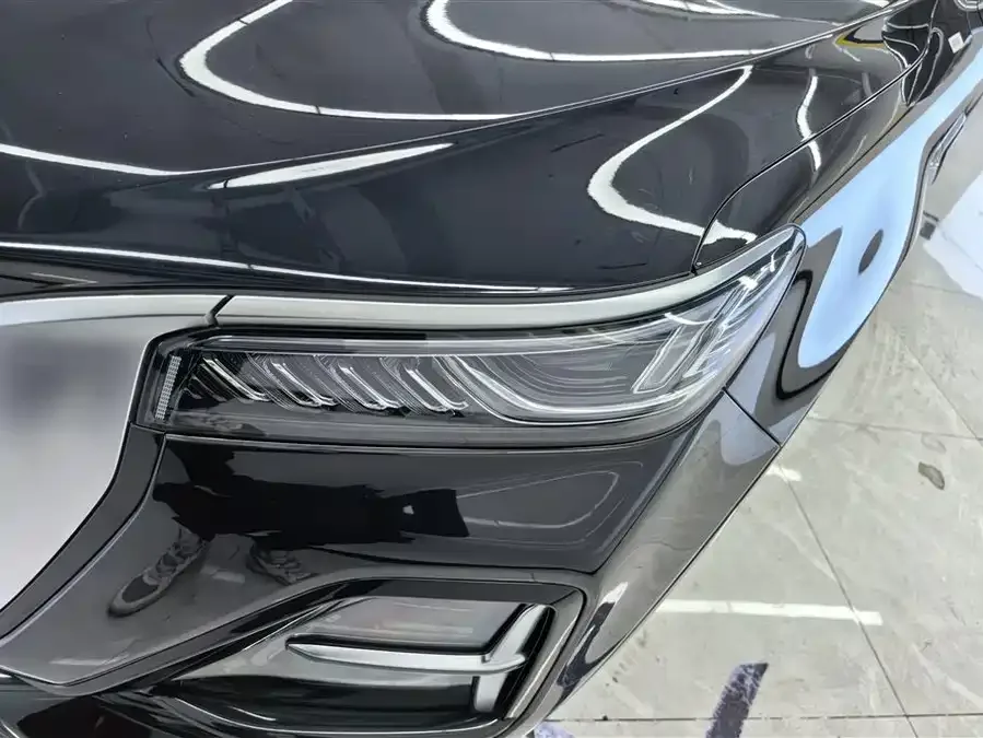 Hongqi HS5 Hongqi HS5 2023 2.0T Flagship Pro Edition 2024 — миниатюра 2