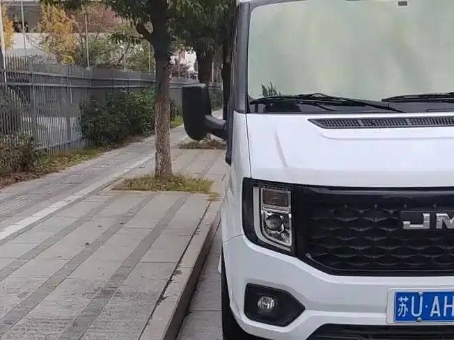 Jiangling Fushun Jiangling Fushun 2025 2.0T 6MT diesel short-axle basement version commercial multi-purpose passenger car 5/6 seats 2025 — миниатюра 2