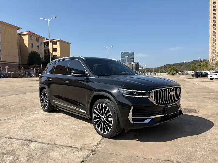 Geely Monjaro Geely Xingyue L 2026 Oriental Yao 2.0TD Automatic Star Edition 2025 — миниатюра 3