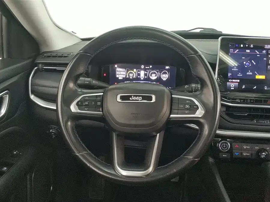 Jeep Compass 2021 Compass 220T Automatic 4WD Elite Edition 2022 — миниатюра 4