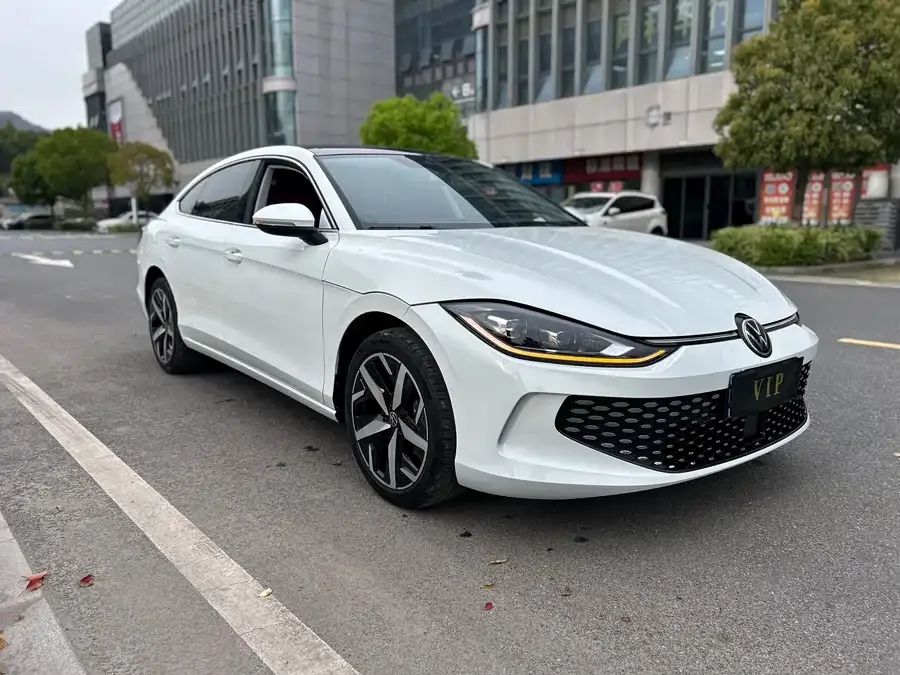 Volkswagen Lamando Lingdu 2025 Lingdu L 280TSI DSG Cool Edition 2025 — миниатюра 3