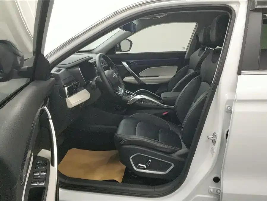 Geely Atlas Boyue 2022 Boyue X 1.8TD DCT Smart 2022 — миниатюра 3