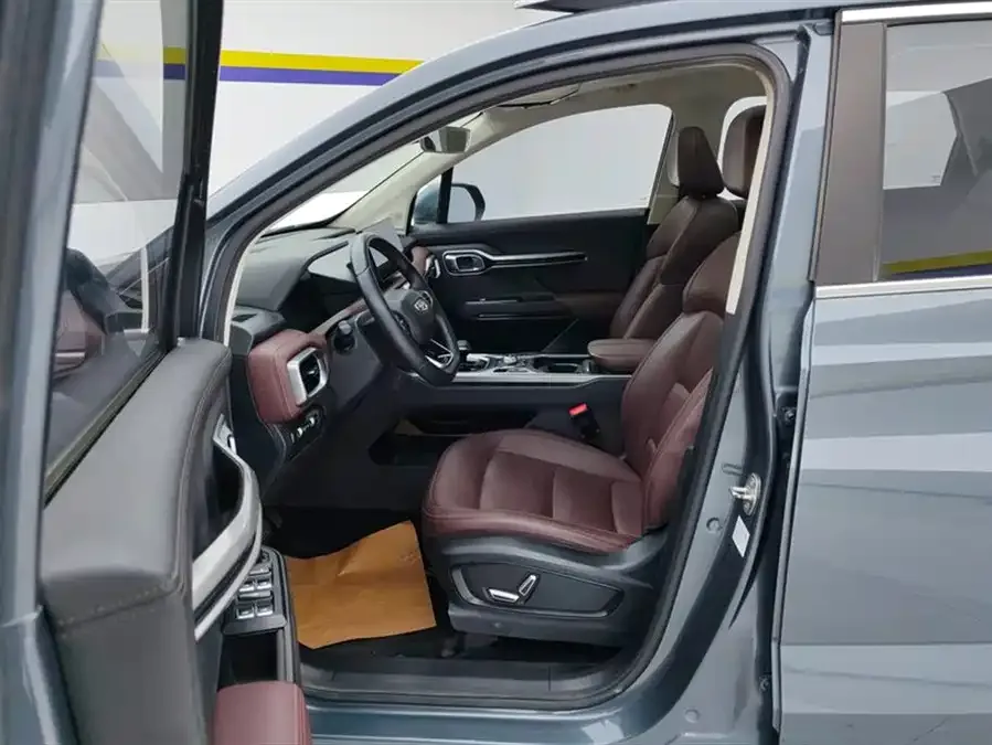 Geely Okavango Haoyue 2022 1.8TD DCT Flagship 7-seater 2022 — миниатюра 3