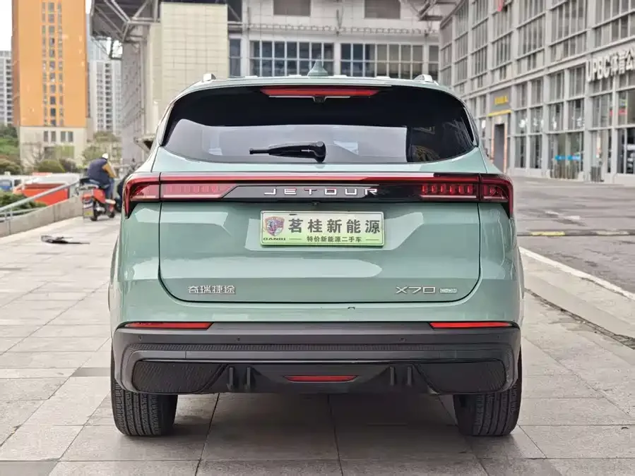 Jetour X70 C-DM JETOUR X70 C-DM 2024 Yuanhang Edition PRO 5 Seaters 2024 — миниатюра 2