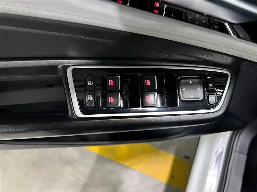 Jetta VS7 Jetta VS7 2022 280TSI automatic aggressive version 2023 — миниатюра 3