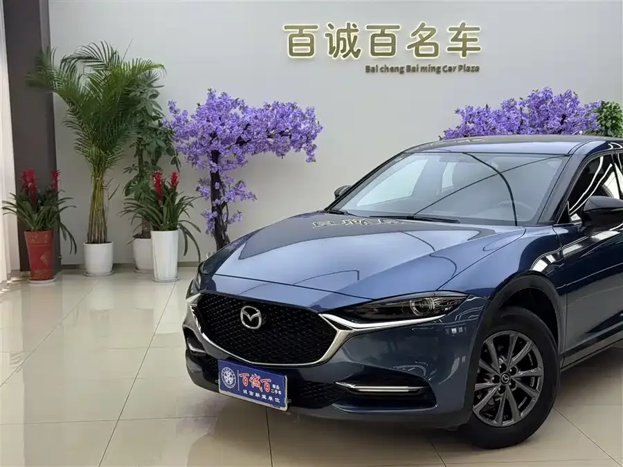Mazda CX-4 2021 2.0L Automatic 2WD Blue Sky Vitality Edition 2022 — миниатюра 3