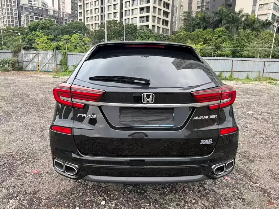 Honda Avancier 2022 Crown Road 240TURBO Two-wheel Drive Limited Commemorative Edition 2023 — миниатюра 3