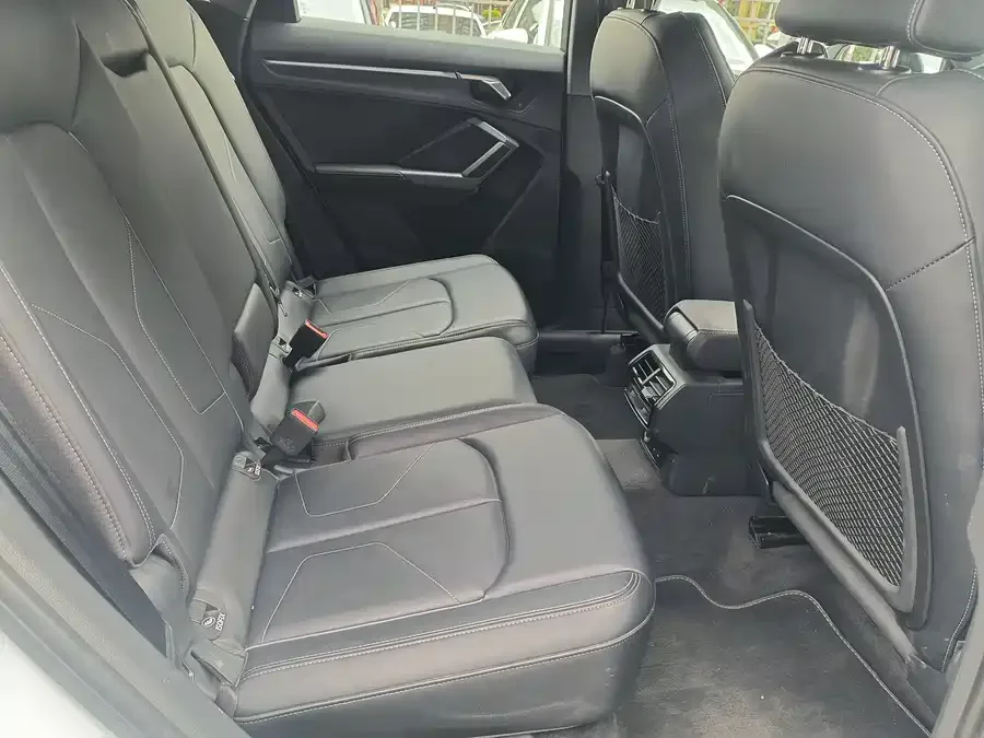 Audi Q3 Sportback 2024 35 TFSI Enterprising 2024 — миниатюра 2