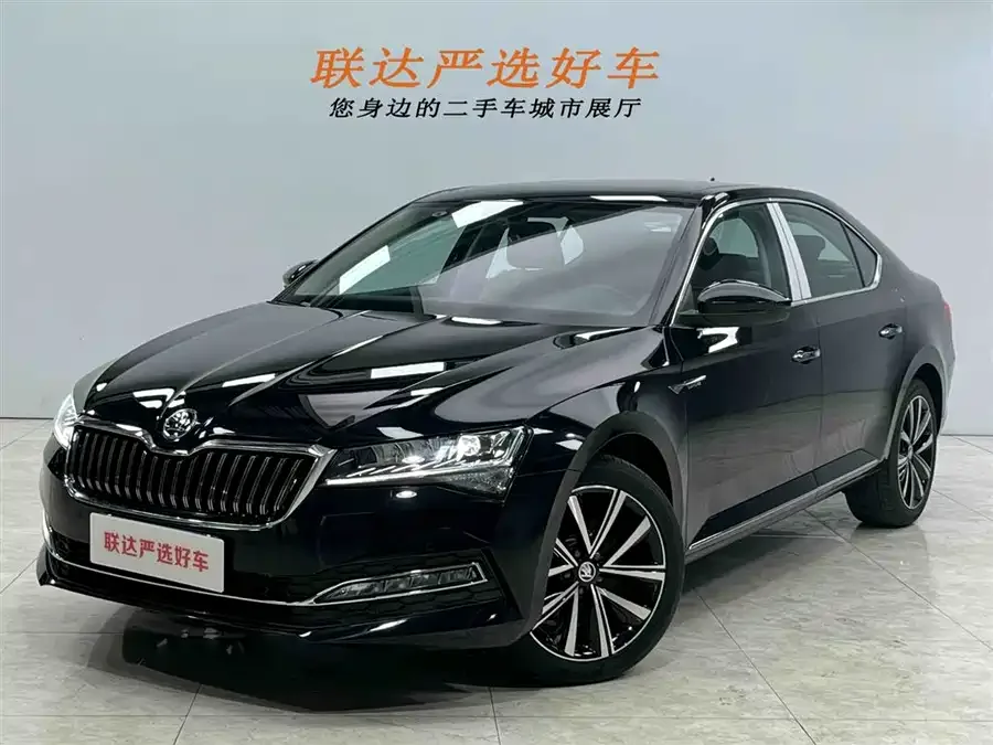 Skoda SuperB Superpa 2024 TSI280 DSG Exclusive Edition 2024 — фото 1, купить с доставкой в Москву