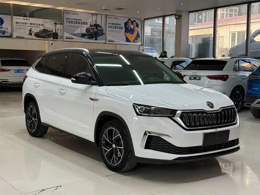 Skoda Kamiq 2023 Kamiq Facelift GT 1.5L Automatic Premium Edition 2024 — миниатюра 3