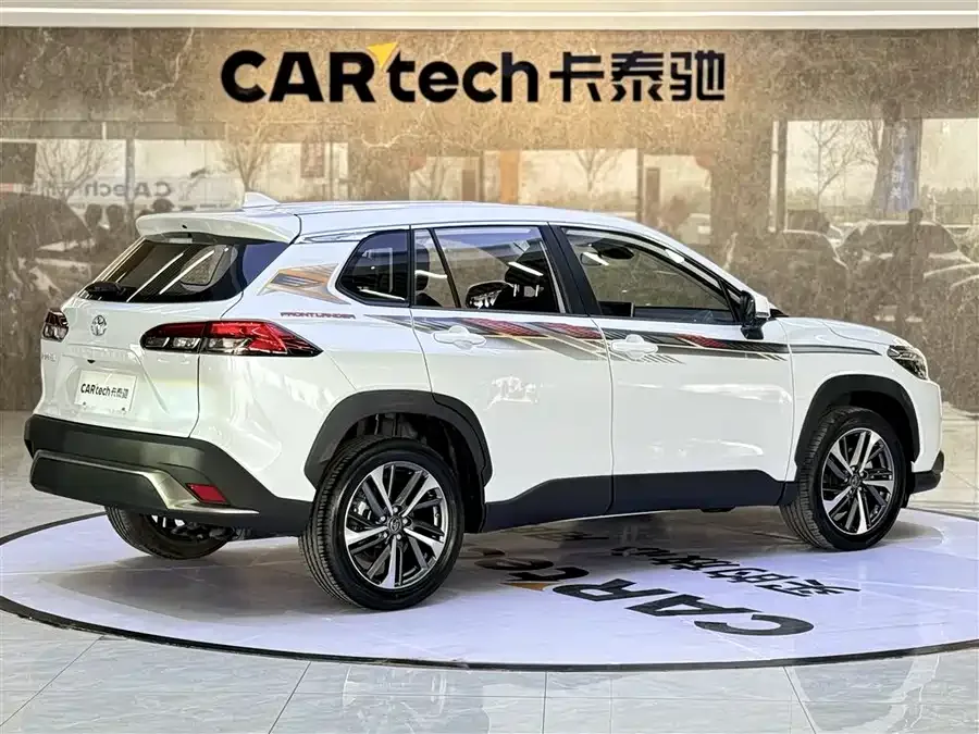Toyota Frontlander Fenglanda 2022 2.0L CVT Luxury PLUS Edition 2022 — миниатюра 2
