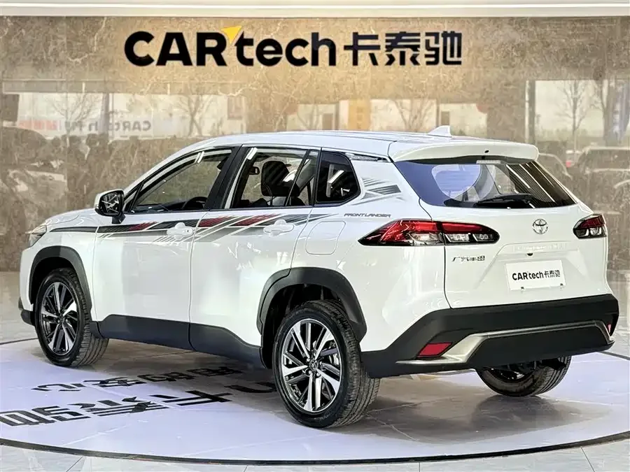 Toyota Frontlander Fenglanda 2022 2.0L CVT Luxury PLUS Edition 2022 — миниатюра 4