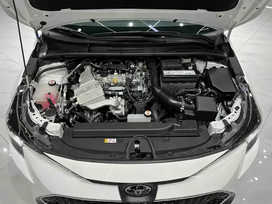 Toyota Levin 2022 Lelink 185T CVT Luxury Edition 2022 — миниатюра 4