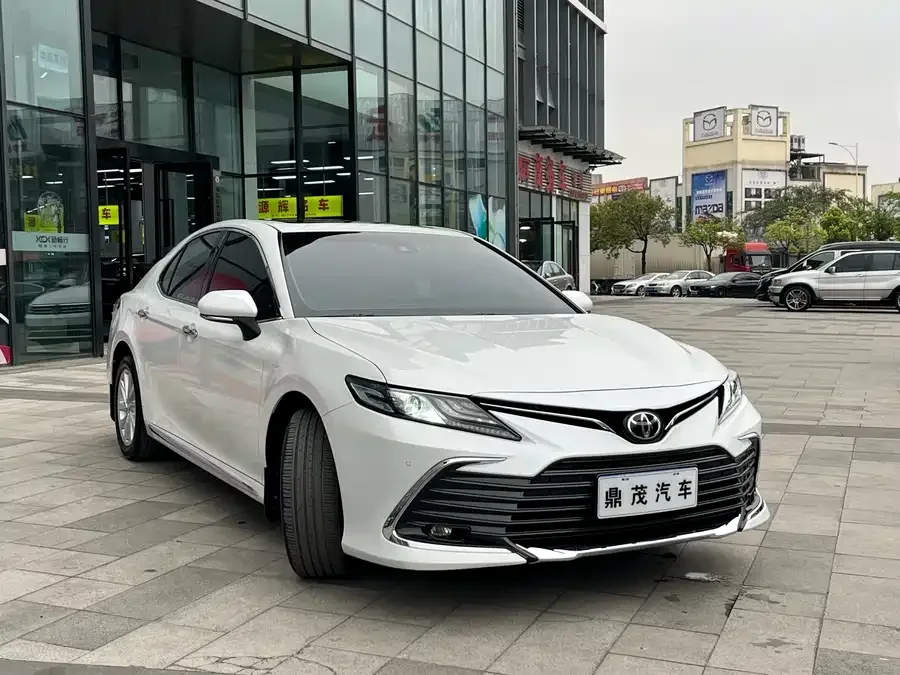 Toyota Camry Camry 2023 2.0G Deluxe Edition 2023 — миниатюра 4