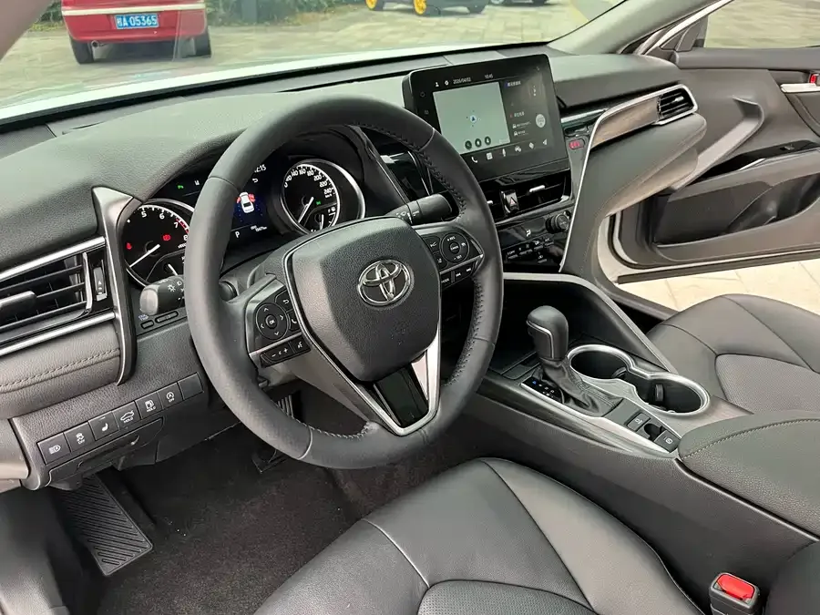 Toyota Camry Camry 2023 2.0G Deluxe Edition 2023 — миниатюра 5