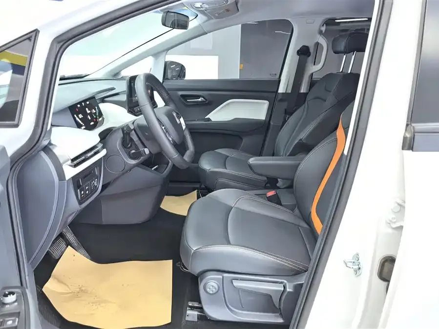 Pentium NAT Pentium NAT 2023 PRO Comfort Travel Edition 419KM 2024 — миниатюра 3