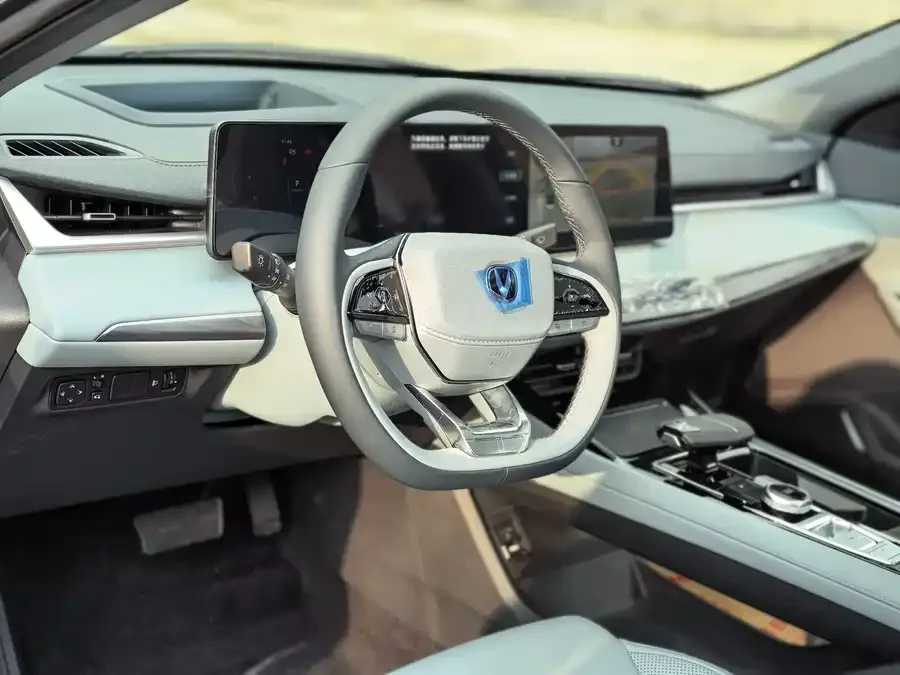 Changan Ruicheng PLUS Ruicheng PLUS 2023 1.5T DCT Pilot Edition 2026 — миниатюра 2