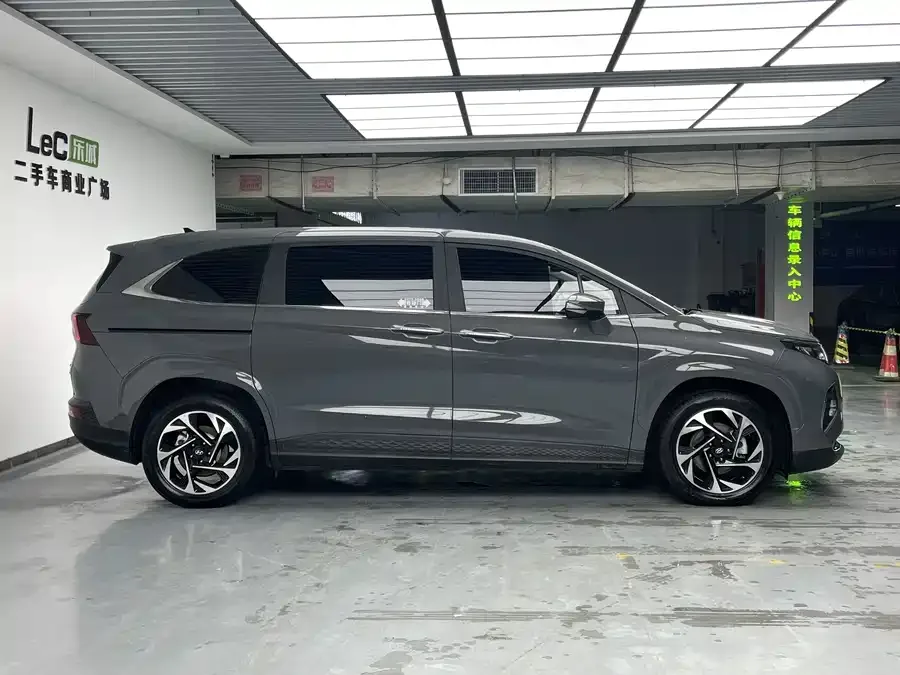 Hyundai Custo Kustu 2021 270TGDi Premium Edition LUX 2023 — миниатюра 4