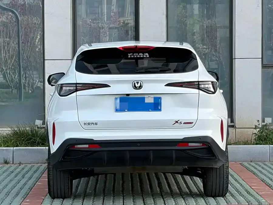 Changan X5 PLUS Changan X5 PLUS 2025 1.5T DCT Beyond Edition 2025 — миниатюра 2