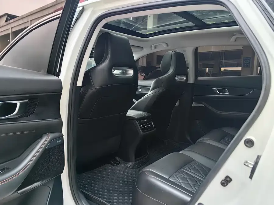 Changan UNI-K Changan UNI-K iDD 2022 Blue Whale iDD 130km 1.5T Excellence Edition 2022 — миниатюра 2