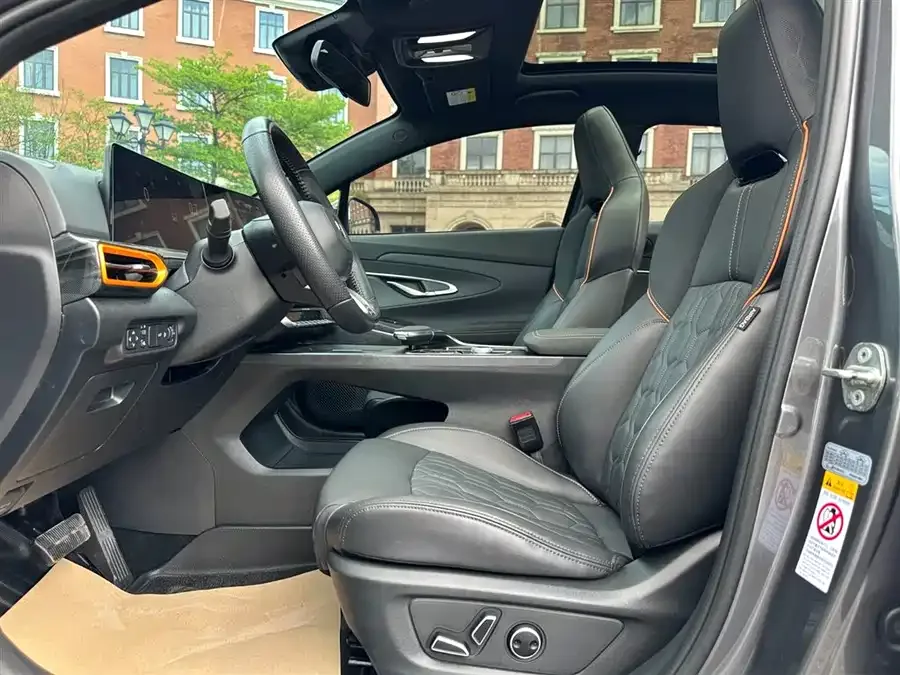 Changan UNI-T Changan UNI-T 2022 2.0T Pilot Edition 2022 — миниатюра 2