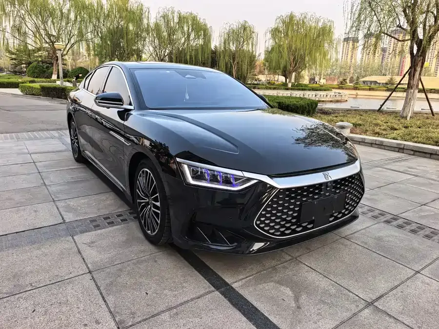 BYD Second-hand Han 2022 DM-i 121KM Premium Edition 2023 — миниатюра 3