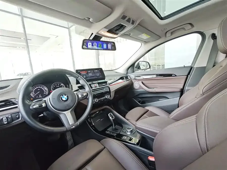 BMW X2 2021 facelift sDrive25i M off-road package 2022 — миниатюра 5