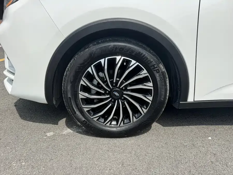Oshan Kochan Changan Auchan Keshan 2022 1.5T automatic business model 2023 — миниатюра 2