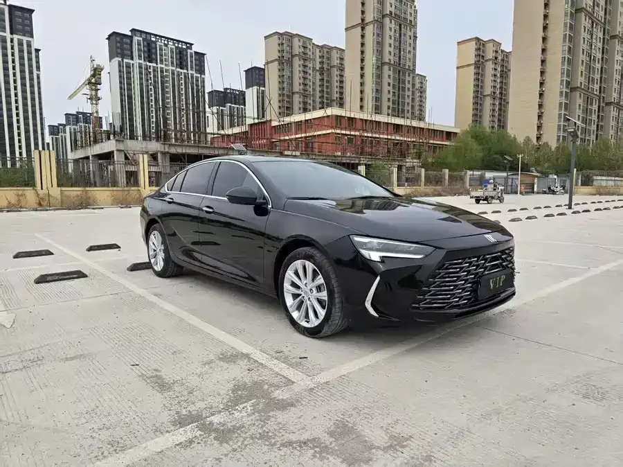 Buick Regal Regal 2024 28T Enjoyment Edition 2025 — миниатюра 3