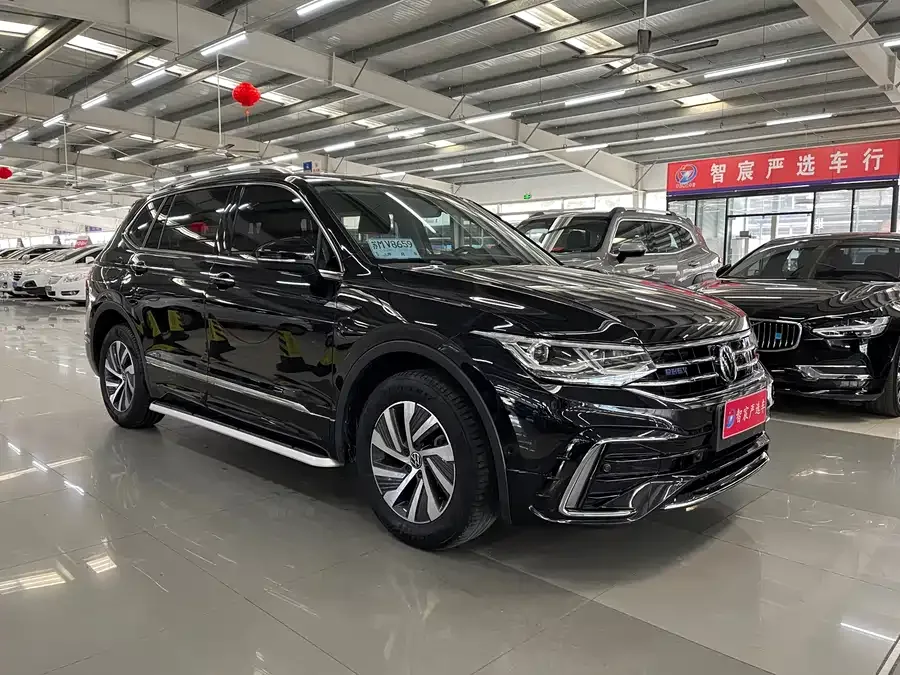 Volkswagen Tiguan L New Energy Tiguan L New Energy 2022 430PHEV Plug-in Hybrid Flagship Edition 2022 — миниатюра 3