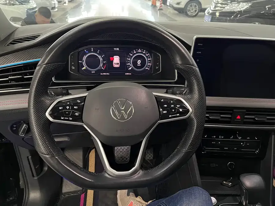 Volkswagen Tiguan L New Energy Tiguan L New Energy 2022 430PHEV Plug-in Hybrid Flagship Edition 2022 — миниатюра 5