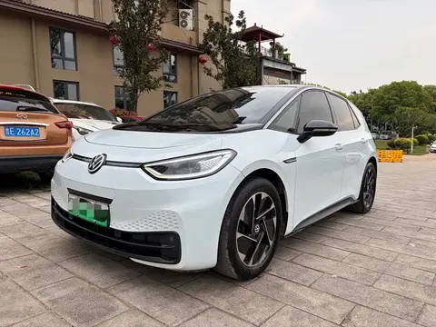 Volkswagen ID.3 2023 buy in Moscow