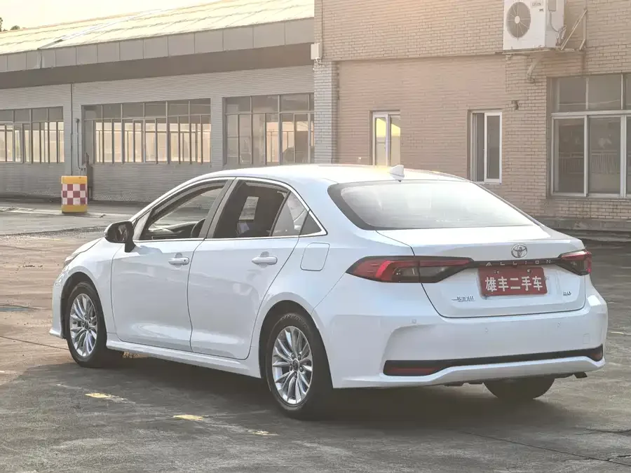 Toyota Allion Asia Lion 2023 2.0L Elite Edition 2023 — миниатюра 4