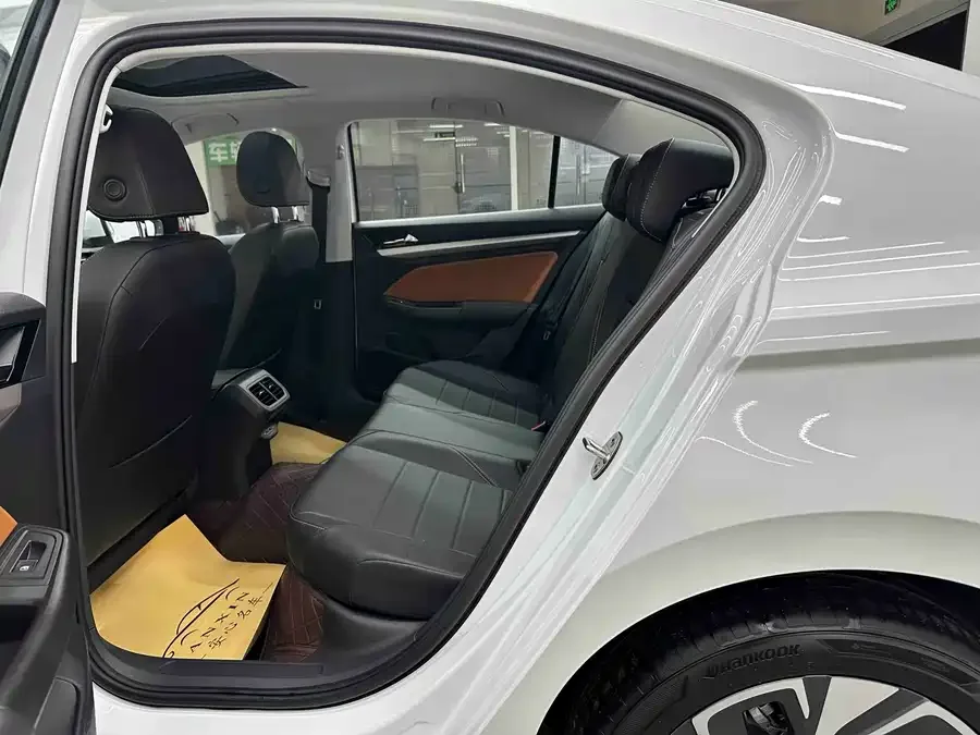 Volkswagen Bora Bora 2023 200TSI DSG Joy-Drive PRO Edition 2024 — миниатюра 3