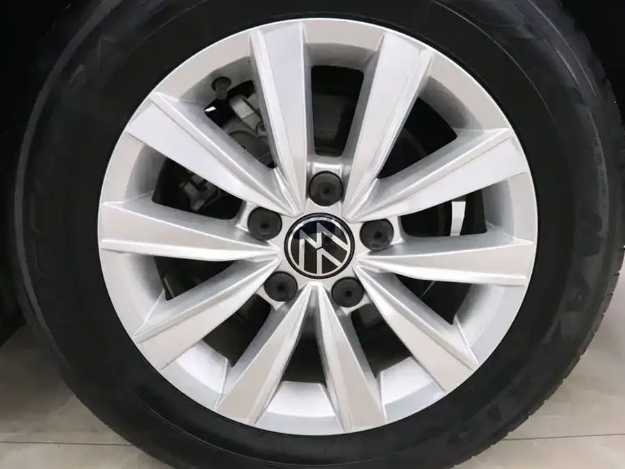 Volkswagen Lavida Lavida 2024 1.5L automatic Deyi version 2024 — миниатюра 5