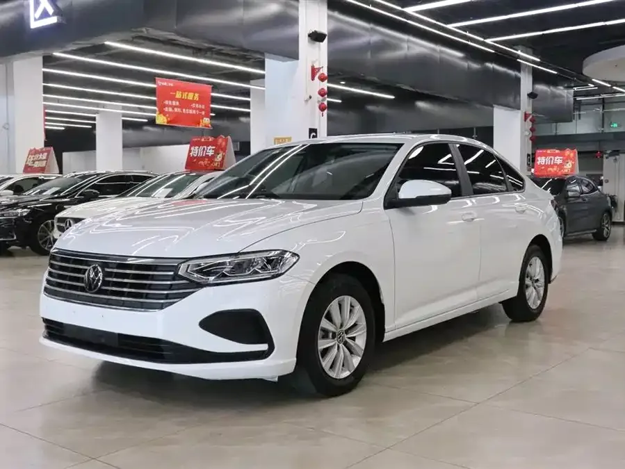 Volkswagen Lavida Lavida 2024 1.5L automatic Deyi version 2024 — фото 1, купить с доставкой в Москву